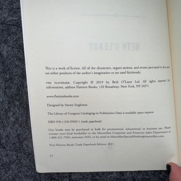 The Flatshare by Beth O'Leary Paperback Contemporary Fiction Romantic Comedy - Picture 9 of 9